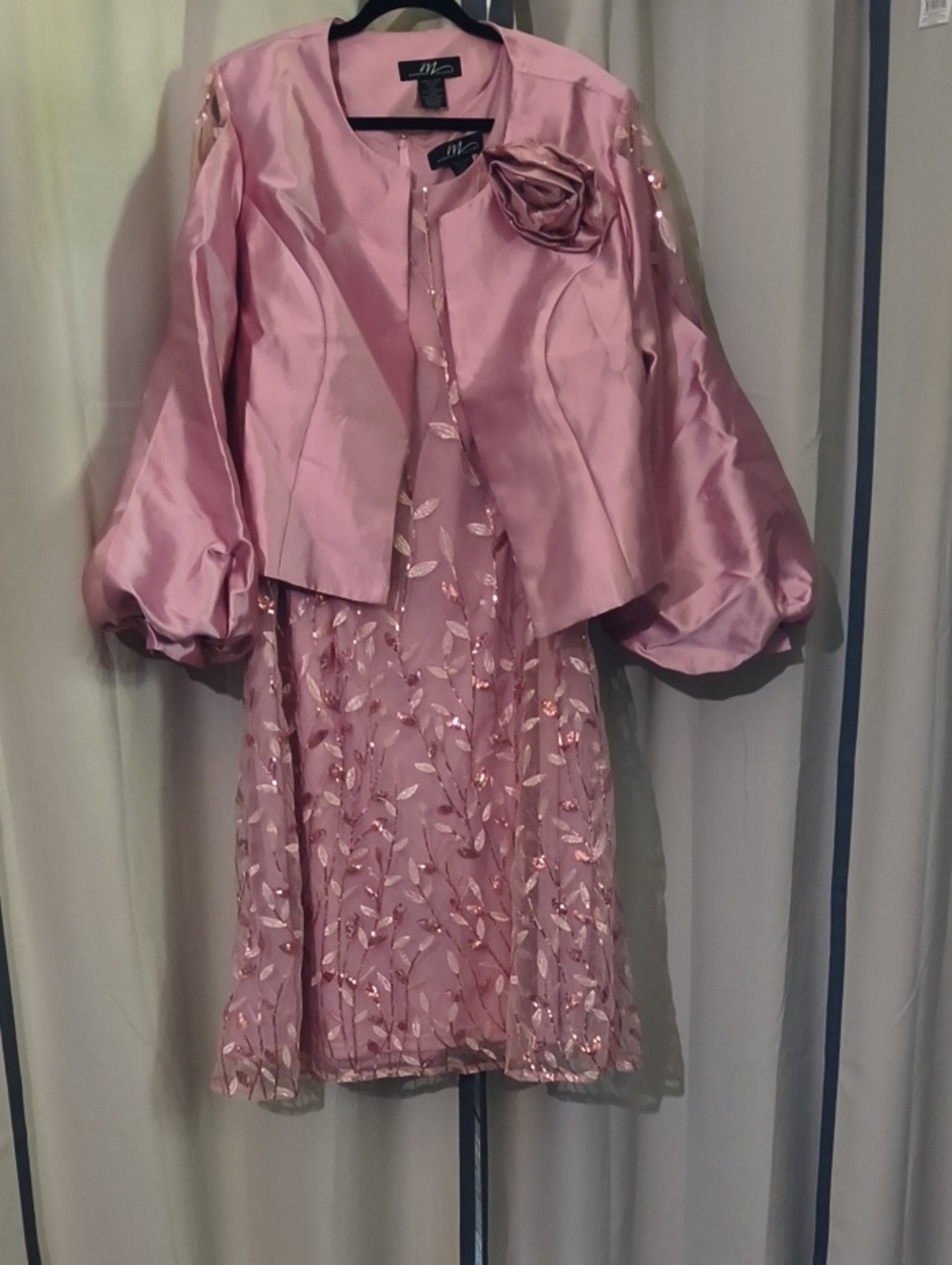 Midnight Velvet Pink Sleeveless Sequin Leaf-Embellished Midi Dress